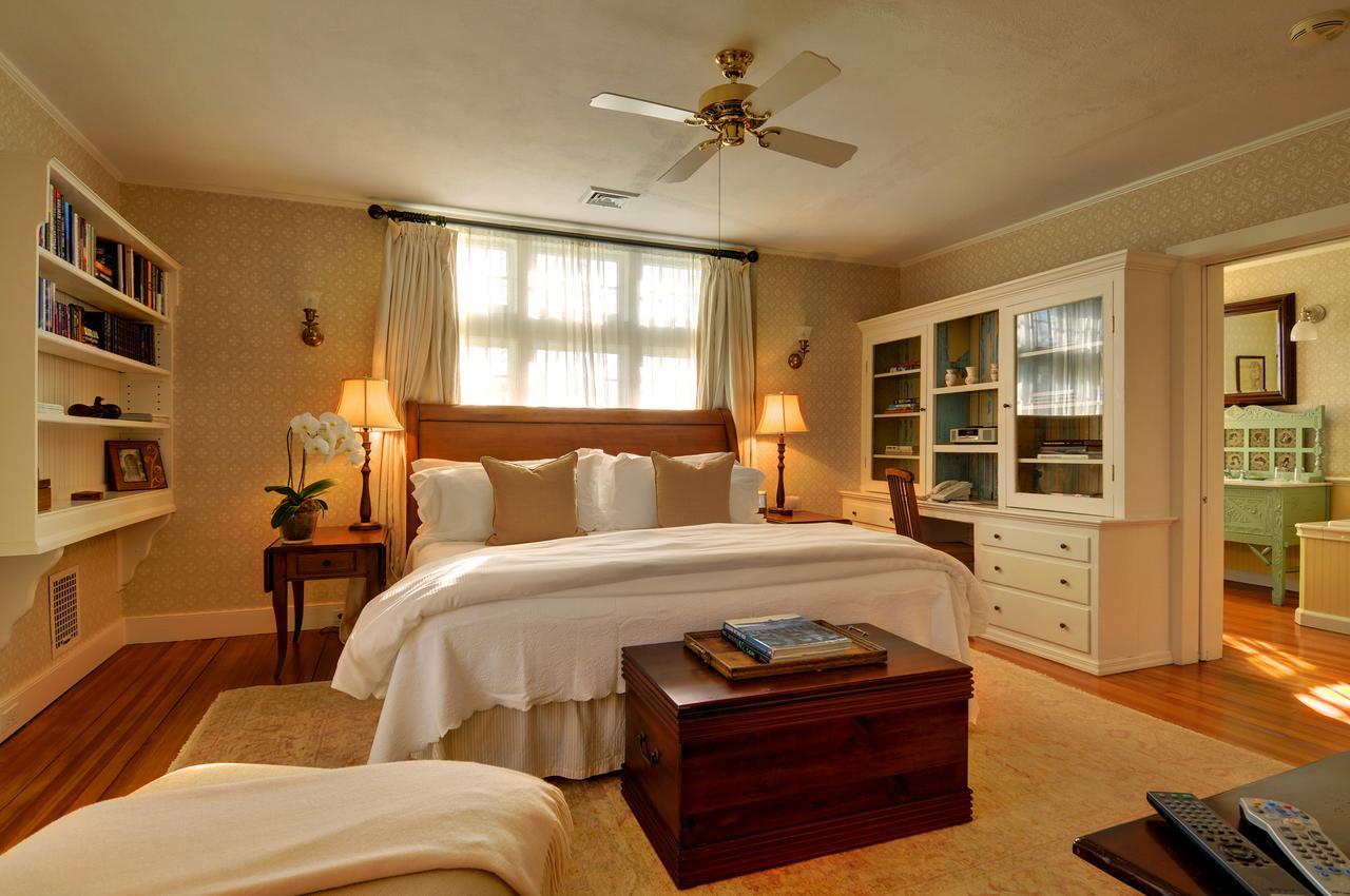 The Baker House 1650 Bed & Breakfast East Hampton Dış mekan fotoğraf